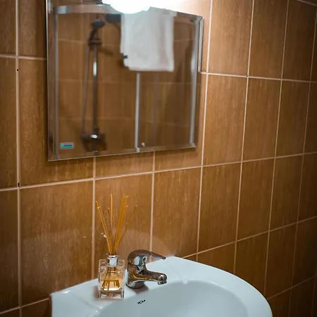 Immaculate 1-bed In Sunny Apartament Słoneczny Brzeg